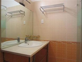 Hoang Tay 2 Hotel Хошимин Экстерьер фото
